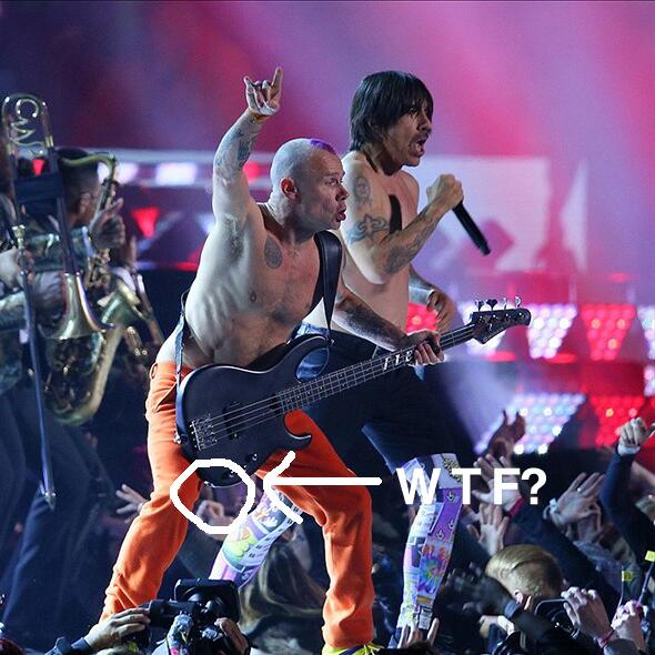 rt-shaunlopez-killer-air-bass-flea-%e2%80%8esuperbowl-httpt-coabuy3pihow